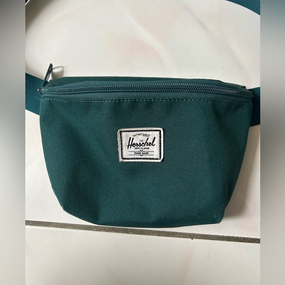 Herschel fanny pack